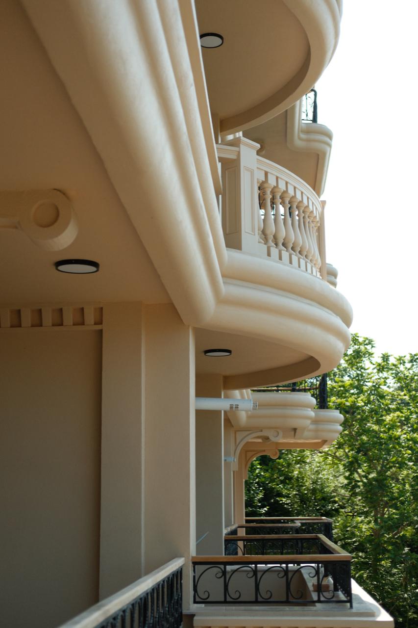 Elite Family Residence
